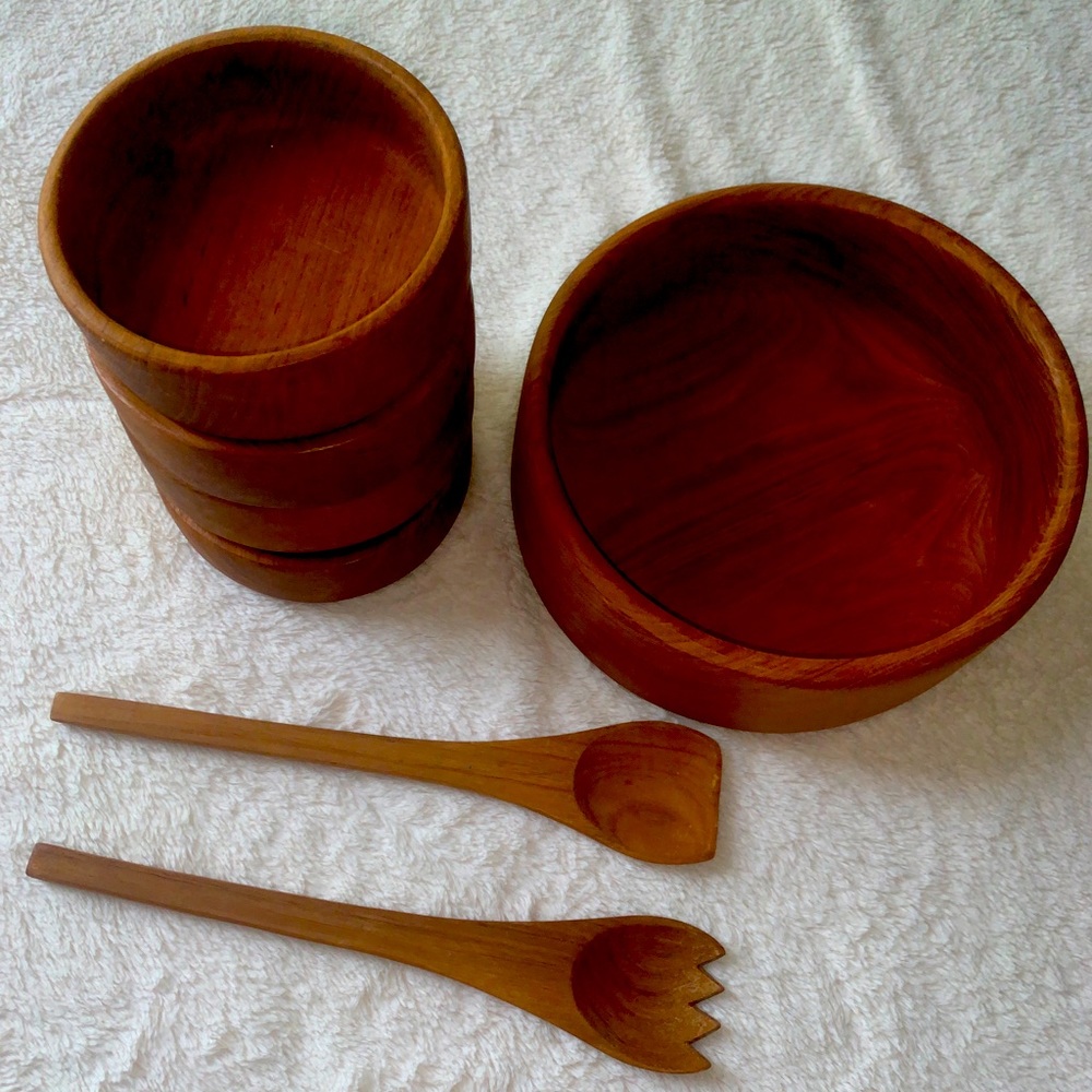 Teak Wood Serving bowl with utensils